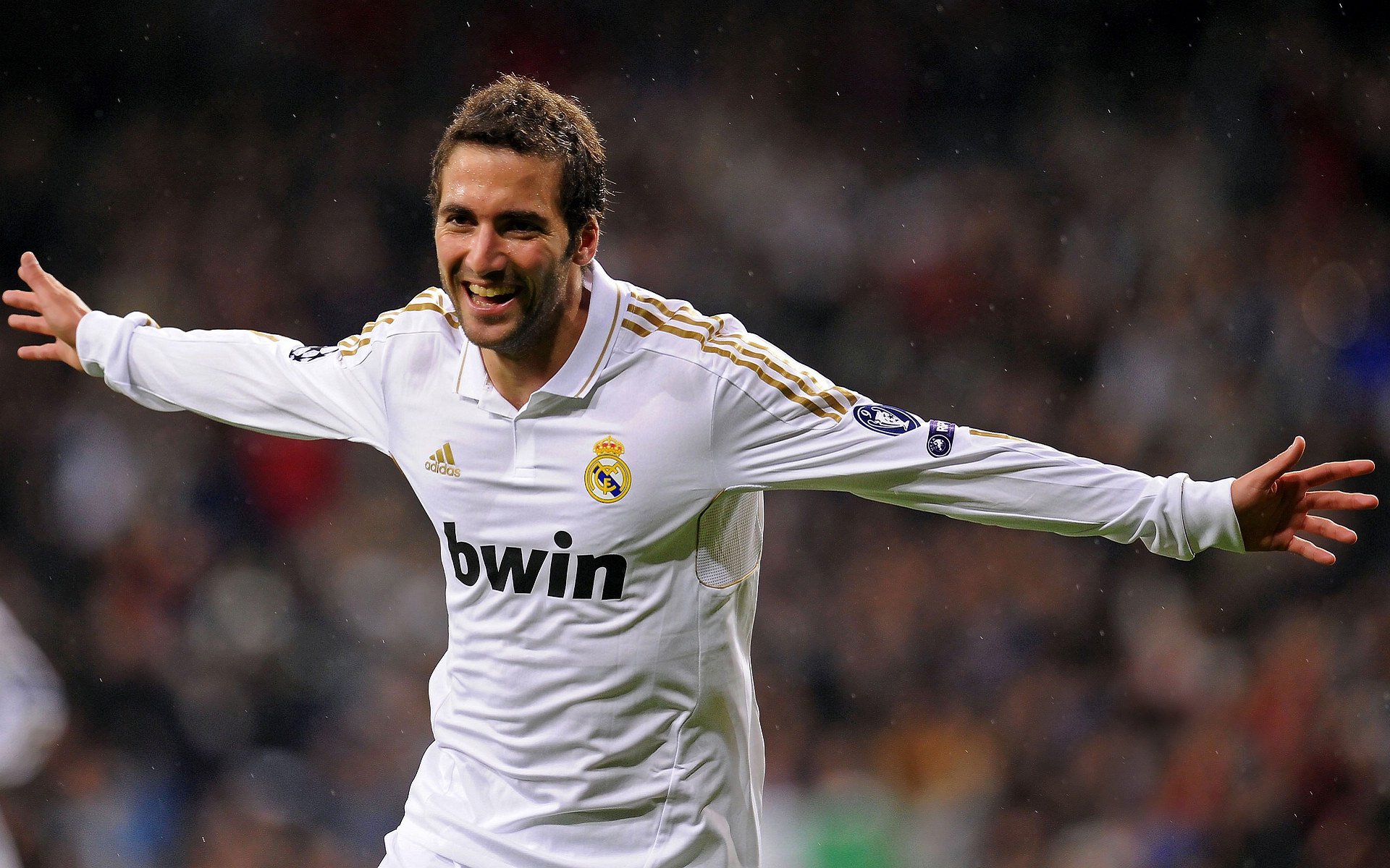 “武汉马拉松:赛道上的竞争愈演愈烈”