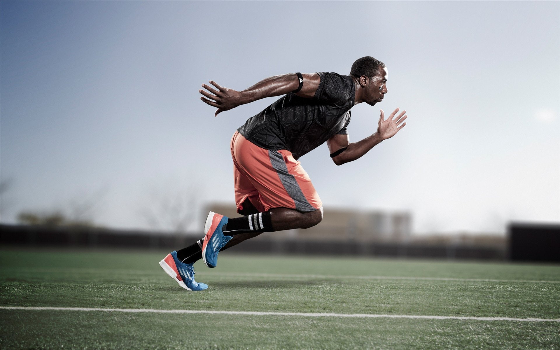 “彭尤蝶泳自由泳有望登顶,挑战世界级选手”